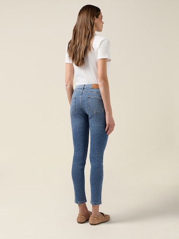 Skinny Jeans di oltre in blu