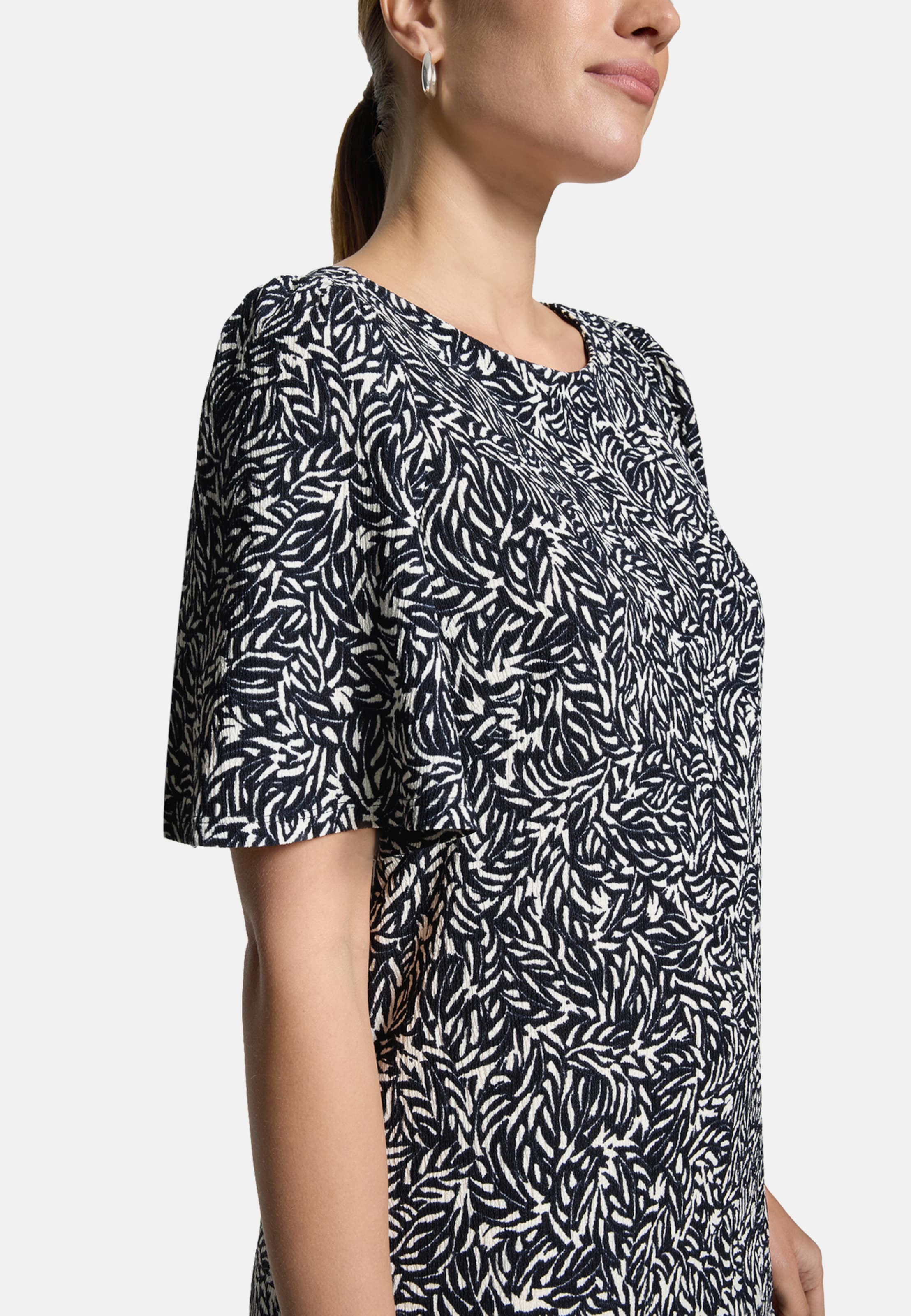 Abito da cocktail di zero in blu