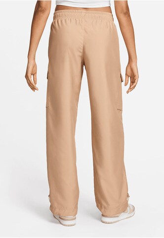 NIKE Loose fit Cargo trousers in Beige