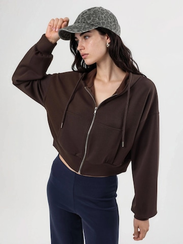 Veste de survêtement Busem en marron