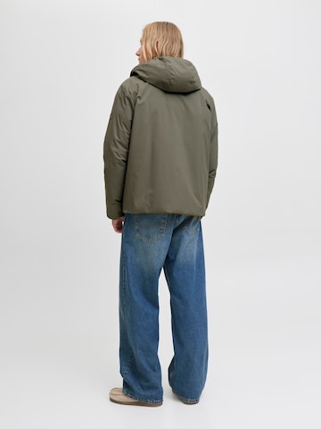 JACK & JONES Зимно яке 'JJEBrook' в зелено