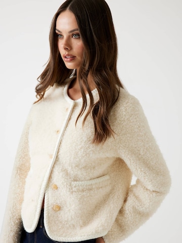 GUESS Between-Season Jacket in Beige