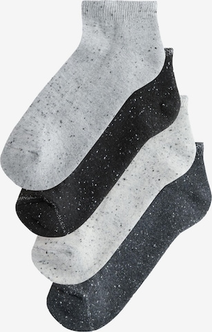 Next Носки в Смешанный: спереди