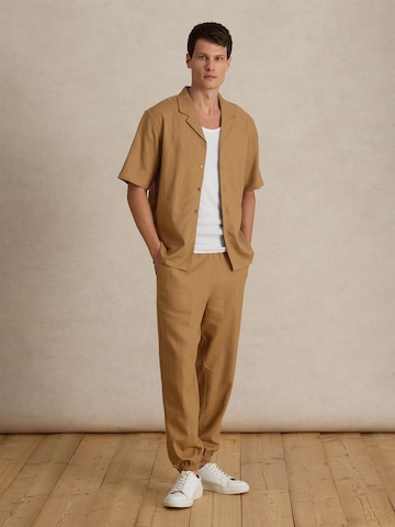 Effilé Pantalon 'Gino' DAN FOX APPAREL en marron