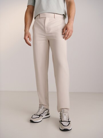 Guido Maria Kretschmer Men Regular Hose 'Tristan' in Beige: predná strana