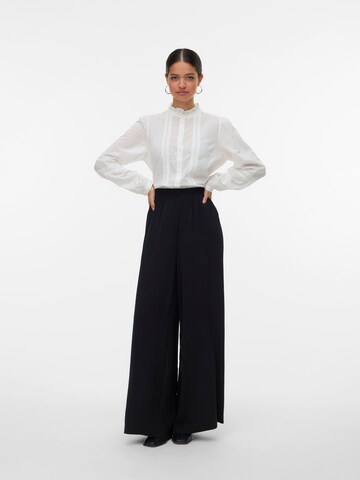 VERO MODA Wide leg Trousers 'METTE' in Black