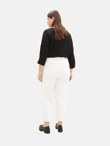 Tom Tailor Women + Regular Jeans 'Barrel' in White