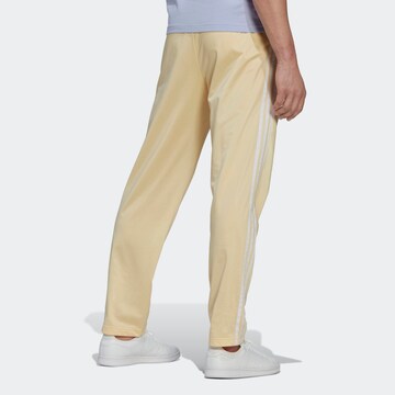 Regular Pantalon 'Straight' ADIDAS ORIGINALS en jaune