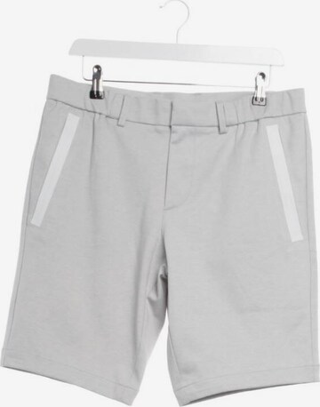 BOSS Black Shorts in 33 in Grey: front