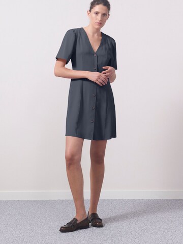 Robe 'Fanya' modström en bleu : devant