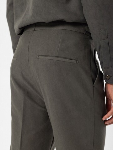 Slimfit Pantaloni di Antioch in grigio