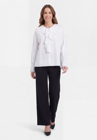 usha BLACK LABEL - Blusa en blanco
