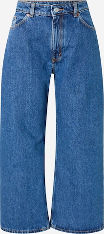 Monki Wide leg Jeans in Blue: front