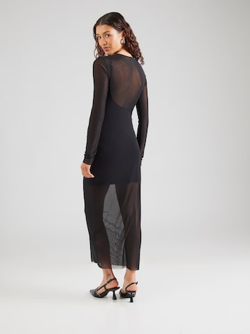 PATRIZIA PEPE - Vestido en negro