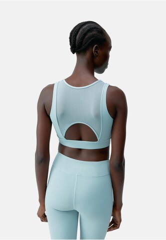 Born Sports top 'Namir' in Blue