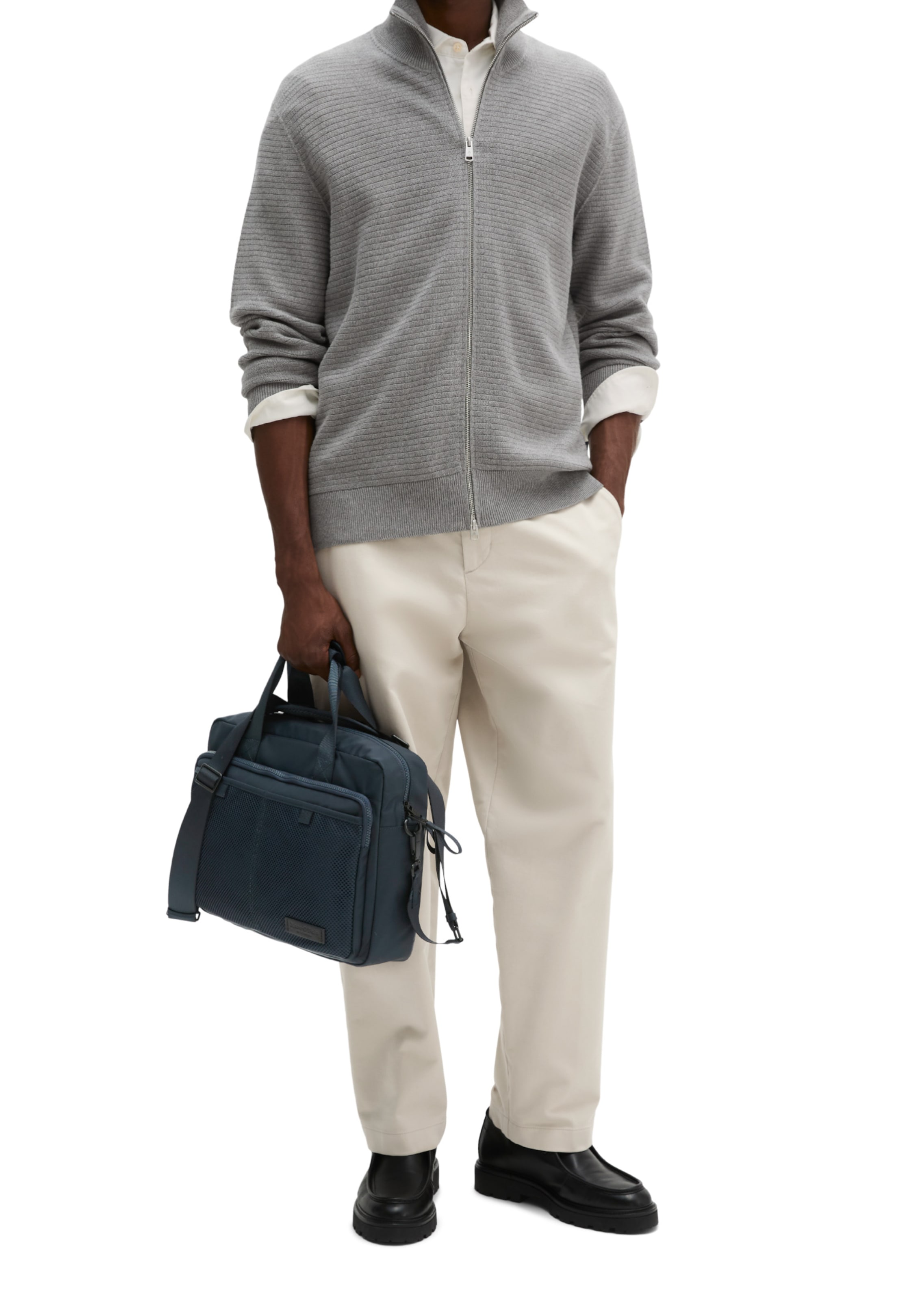 Marc O'Polo Laptoptasche in Blau: Vorderseite