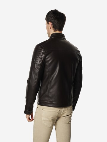 KOROSHI Преходно яке в кафяво