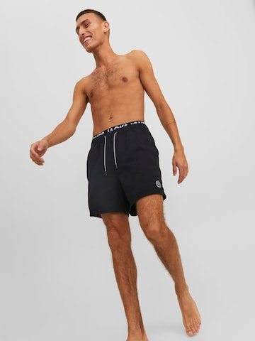 Pantaloncini da bagno 'JPSTFiji' di JACK & JONES in nero