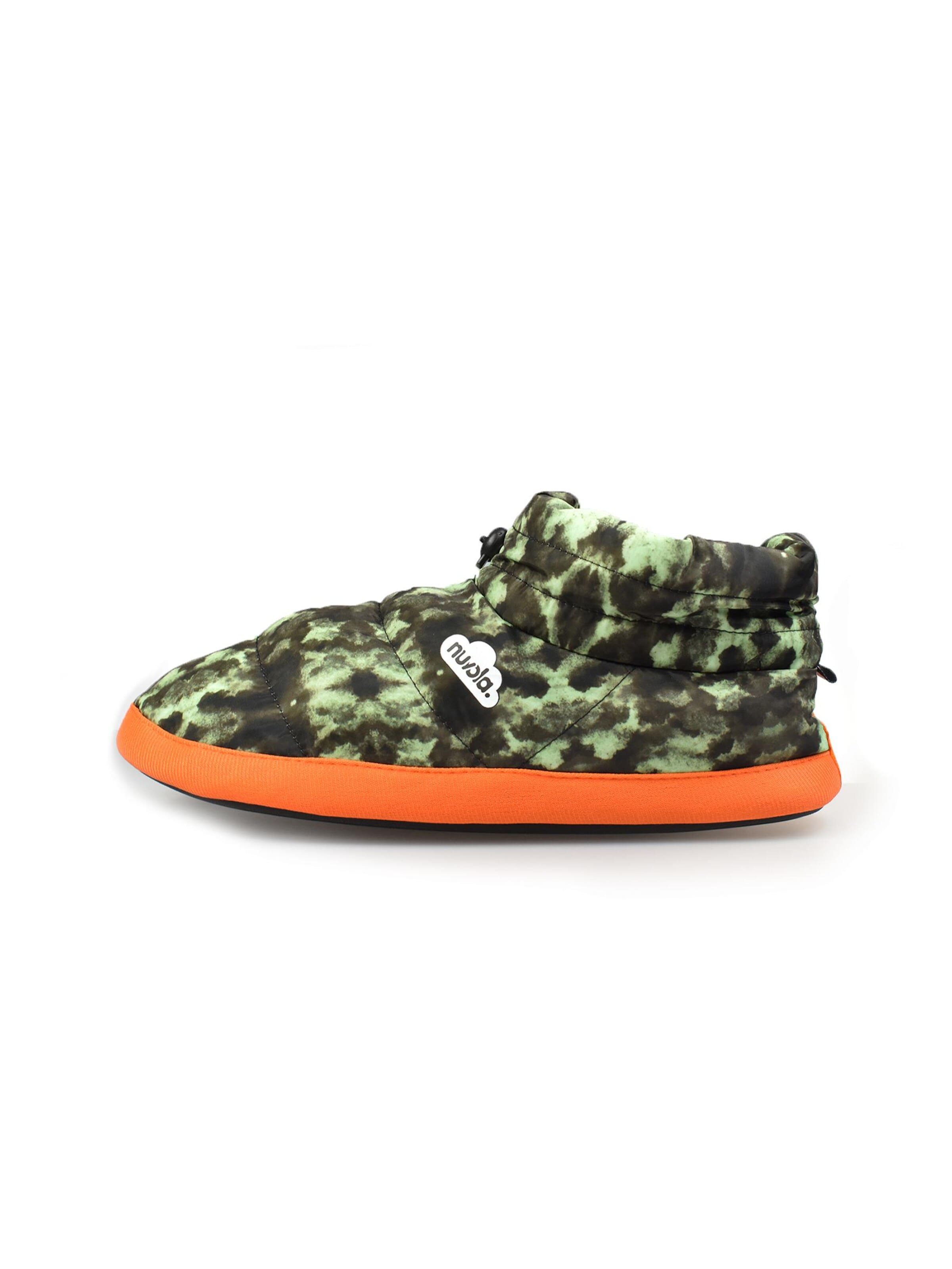 Nuvola. - Pantufa 'Nebbia' em verde: frente