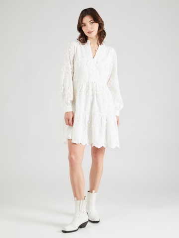 Robe 'MENUSA' Y.A.S en blanc : devant