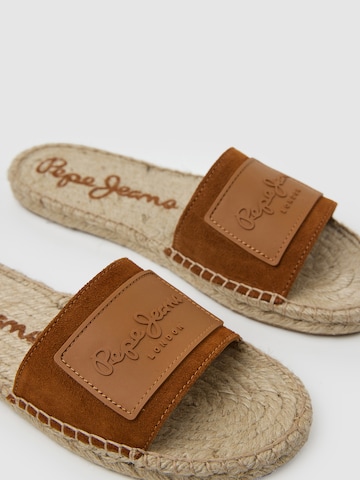Pepe Jeans Mules 'Siva Berry' in Beige