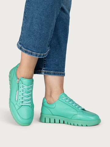 Baskets basses VITAFORM en vert : devant