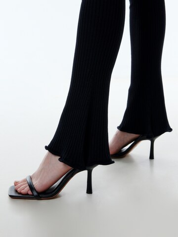 EDITED Flared Trousers 'Aliena' in Black