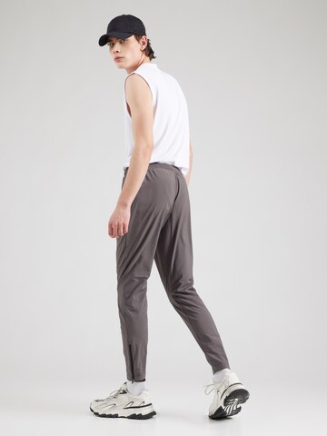 Hummel Tapered Sporthose 'SPRINT' in Grau