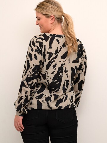 KAFFE CURVE Blouse 'Diana' in Zwart