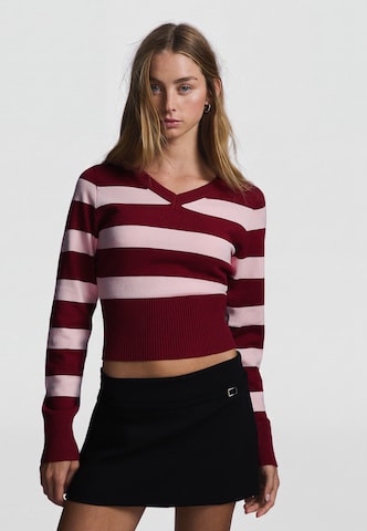Bershka Pulóver - piros: elől