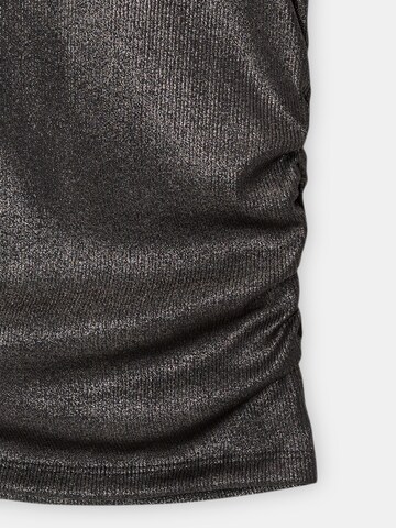 Top di Pull&Bear in nero