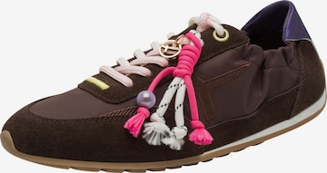 Tamaris Sneakers laag in Bruin: voorkant