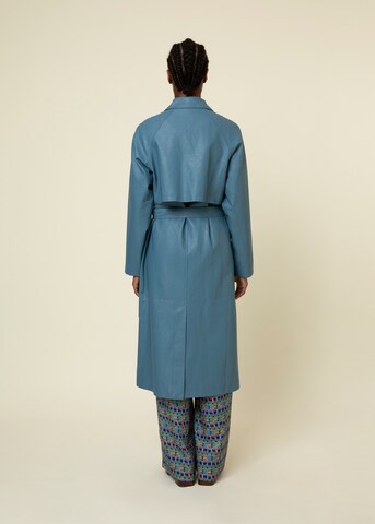 FRNCH PARIS Płaszcz przejściowy 'Ghisele' w kolorze niebieski
