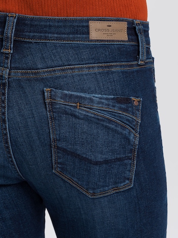 Cross Jeans Regular Jeans ' Lauren ' in Blau