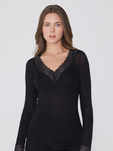 Tezenis Shirt in Black: front