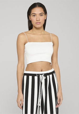 Haut Estelou en noir : devant