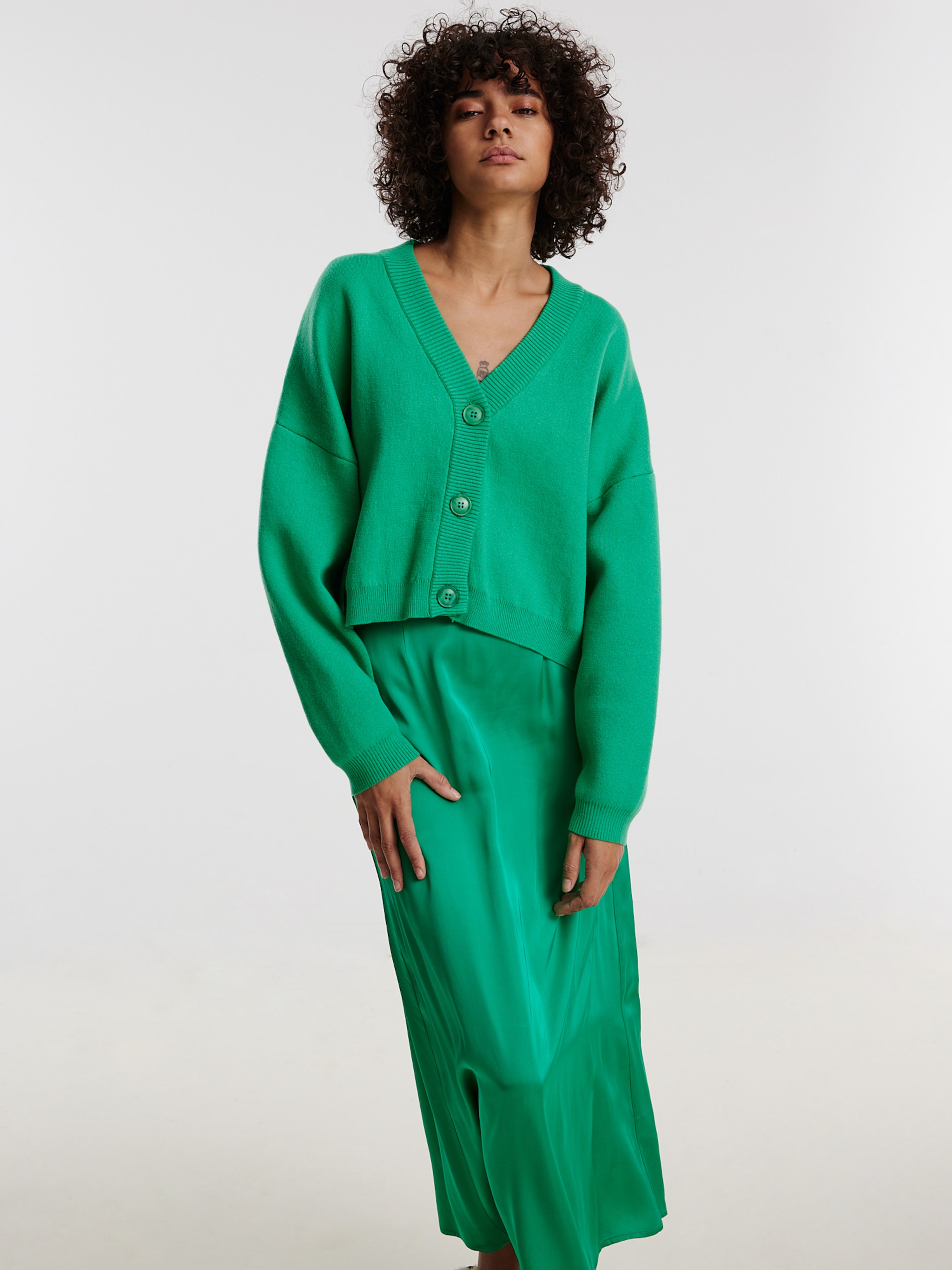 EDITED Produkte Strickjacke 'Etta' grün