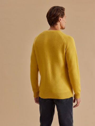 DAN FOX APPAREL Sweater 'Tamino' in Yellow