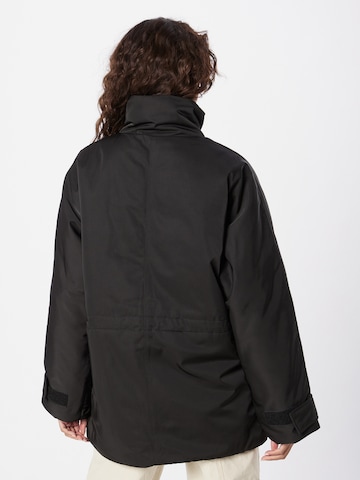 WEEKDAYPrijelazna jakna 'Brea' - crna boja