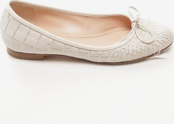 Unützer Flats & Loafers in 37 in White: front
