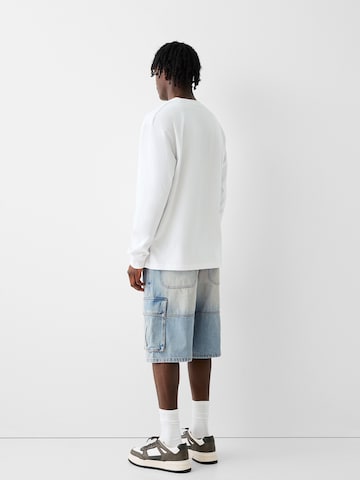 Bershka Loosefit Shorts in Blau