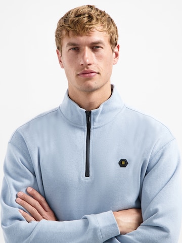 No Excess Sweatshirt in Blue