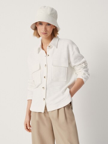 Someday Between-Season Jacket 'Narimi' in White: front