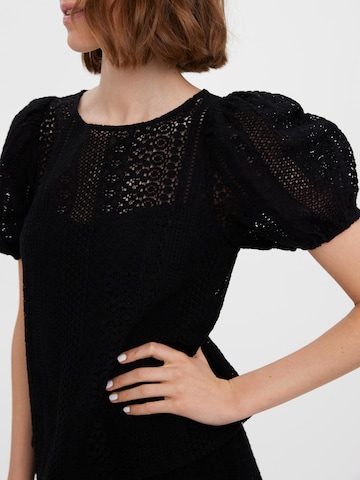 VERO MODA - Blusa 'Honey' en negro