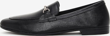 Derimod Slip-ons in Black: front
