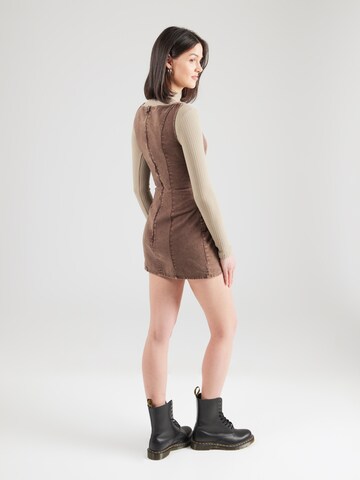 Monki - Vestido en marrón