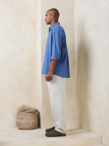 Loosefit Jean à pince 'N. Premium' Next en blanc