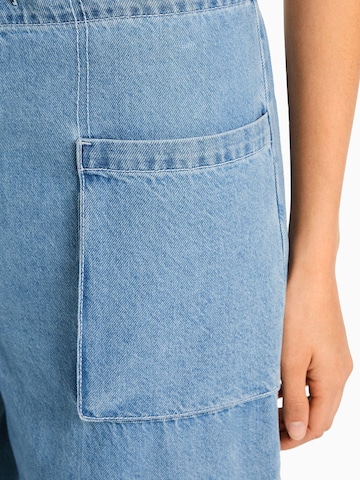 Wide Leg Jeans cargo Bershka en bleu