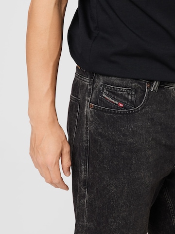 DIESEL Regular Jeans in Grijs