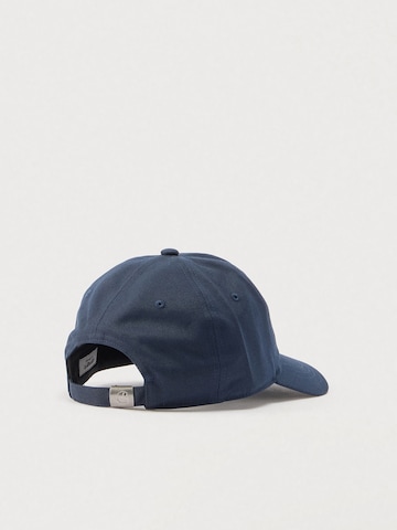 Carhartt WIP Cap in Blue